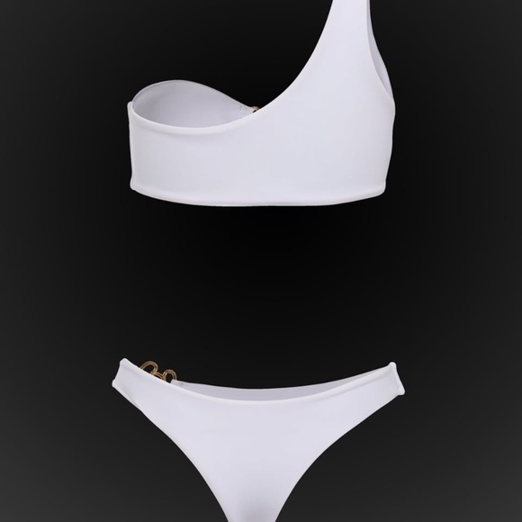 Suntuosa Luminosa White Swimsuit - Picture 4 of 4
